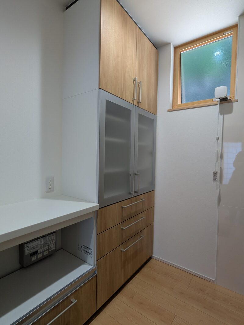 木目柄のキッチン