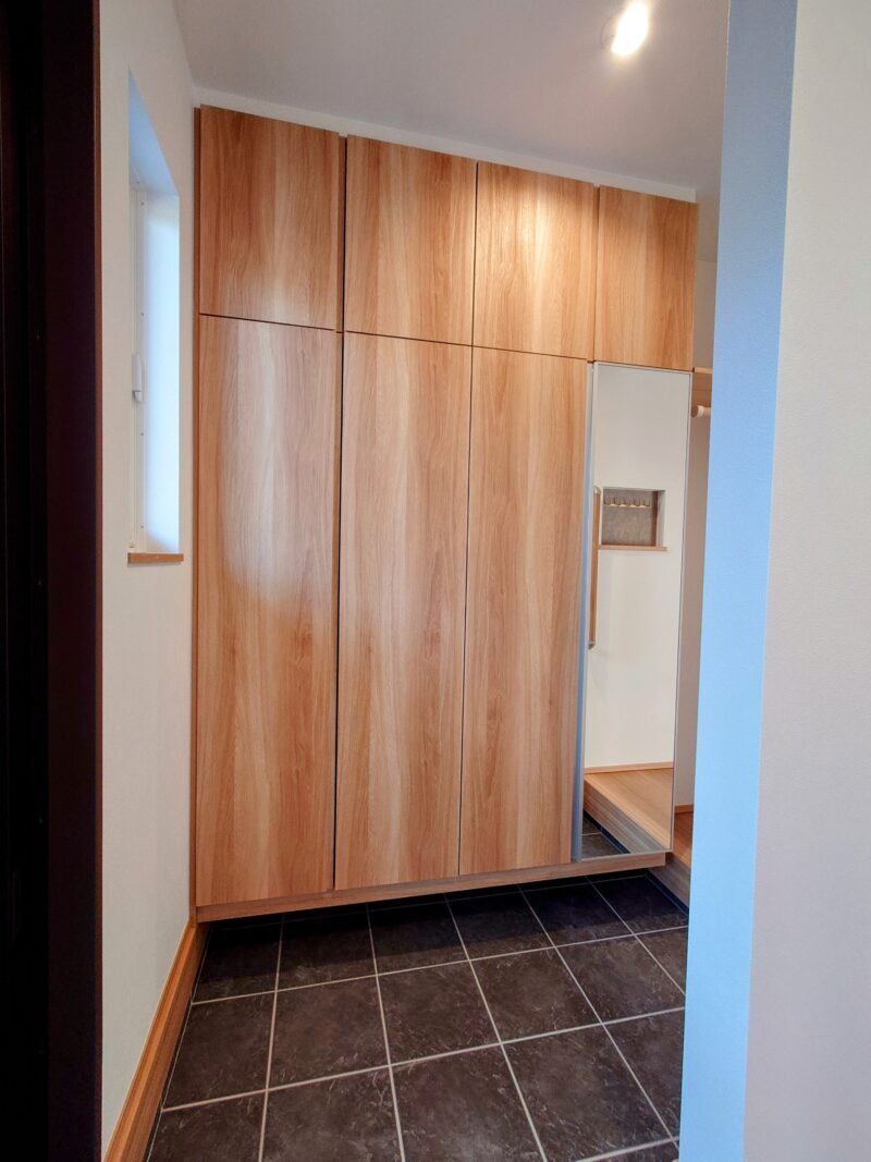 シューズボックス