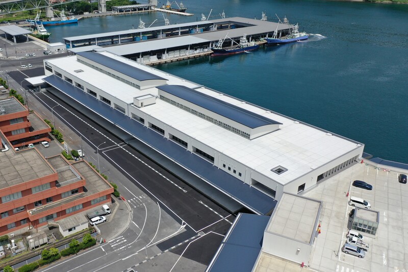 202206境漁港高度衛生管理型市場整備事業２号上屋新築工事（２工区）（建築）完成写真